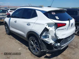 2022 Buick Encore GX Select with VIN KL4MMDS22NB110209, listed as a IAAI auction lot 42572913 with 34,527 mi miles and . Bid and sale history available at DreamBid. Image 3.