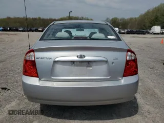 2004 Kia Spectra LX with VIN KNAFE121245031019, listed as a Copart auction lot 52960135 with 183,016 mi miles and Salvage Title. Bid and sale history available at carsss.com. Image 6.
