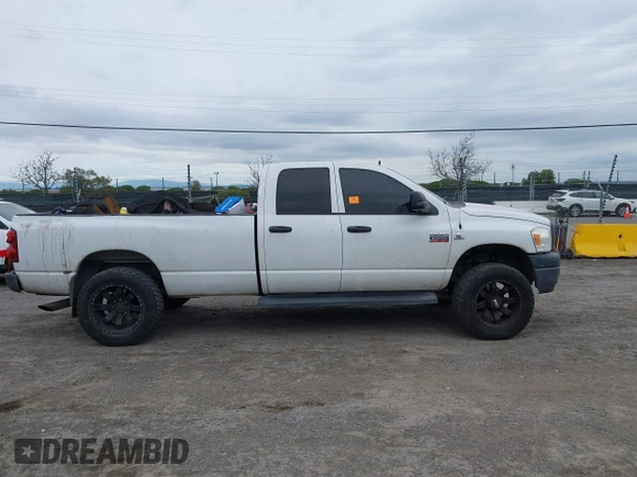2009 Dodge Ram 2500 ST with VIN 3D7KS28L29G511267, listed as a IAAI auction lot 41699242 with 181,379 mi miles. Bid and sale history available at carsss.com. Image 13.