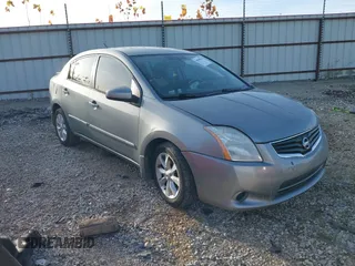 2011 Nissan Sentra SR with VIN 3N1AB6AP0BL620594, listed as a IAAI auction lot 40940532 with 166,721 mi miles and . Bid and sale history available at DreamBid. Image 1.