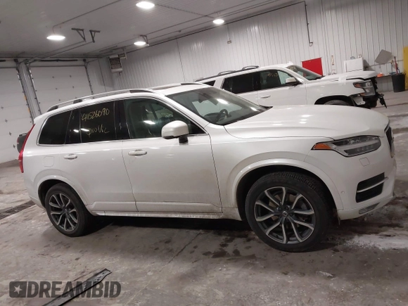 2016 Volvo XC90 T6 Momentum with VIN YV4A22PK6G1088555, listed as a IAAI auction lot 41526090 with 99,877 mi miles. Bid and sale history available at carsss.com. Image 13.