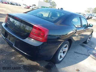 2008 Dodge Charger with VIN 2B3KA43G88H138772, listed as a IAAI auction lot 42001065 with 92,592 mi miles. Bid and sale history available at carsss.com. Image 4.