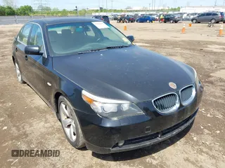 2005 BMW 5 Series 530i with VIN WBANA73505B814726, listed as a IAAI auction lot 42088695 with 165,912 mi miles and . Bid and sale history available at carsss.com. Image 1.