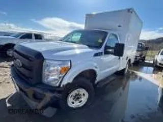 2013 Ford F-250 XL z VIN 1FDBF2B6XDEB43045, wystawiony jako IAAI lot #42511129 z przebiegiem 607 408 mil mil oraz . Historia ofert i sprzedaży dostępna na DreamBid. Obrazek 6.
