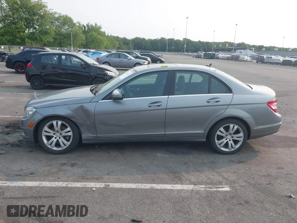 2009 Mercedes-Benz C 300 Sport with VIN WDDGF81X99R057352, listed as a IAAI auction lot 42413013 with 71,748 mi miles and . Bid and sale history available at DreamBid. Image 14.