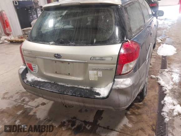2008 Subaru Outback L.L. Bean with VIN 4S4BP86C484333399, listed as a IAAI auction lot 41371002 with 186,664 mi miles and . Bid and sale history available at DreamBid. Image 6.