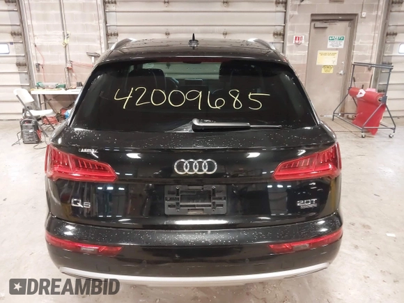 2018 Audi Q5 Premium Plus with VIN WA1BNAFY2J2201427, listed as a IAAI auction lot 42009685 with 75,465 mi miles. Bid and sale history available at carsss.com. Image 16.
