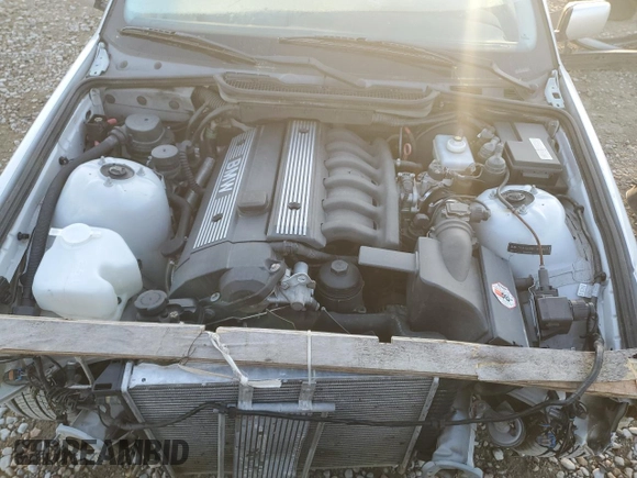 1998 BMW 3 Series 328iA with VIN WBACD4328WAV65103, listed as a Copart auction lot 48262725 with 180,778 mi miles and Salvage Title. Bid and sale history available at carsss.com. Image 11.