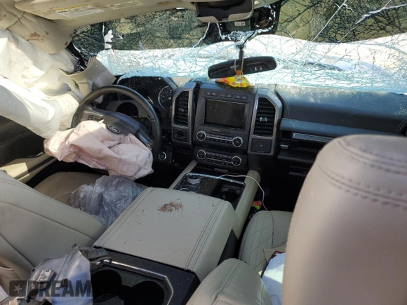 2020 Ford Expedition Platinum with VIN 1FMJU1MT2LEA15718, listed as a Copart auction lot 52897235 with Not provided miles and Salvage title. Bid and sale history available at DreamBid. Image 8.