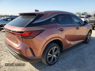 2024 Lexus RX 350 z VIN JTJCHMAA0R2013642, wystawiony jako Copart lot #45470085 z przebiegiem 5 604 mil mil oraz Szkoda całkowita • Salvage title. Historia ofert i sprzedaży dostępna na DreamBid. Obrazek 3.