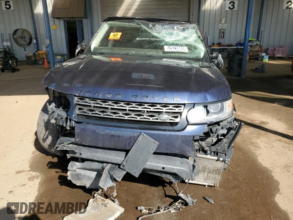 2014 Land Rover Range Rover Sport HSE with VIN SALWR2WFXEA360040, listed as a Copart auction lot 52823865 with 163,615 mi miles and Clean Title. Bid and sale history available at DreamBid. Image 5.