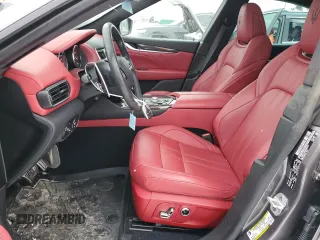 2022 Maserati Levante Modena S with VIN ZN661ZUM1NX407217, listed as a Copart auction lot 87682625 with 13,940 mi miles and Clean Title. Bid and sale history available at carsss.com. Image 7.