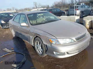 2001 Lexus ES 300 with VIN JT8BF28G715110860, listed as a IAAI auction lot 41445613 with 109,754 mi miles and . Bid and sale history available at DreamBid. Image 6.