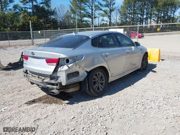 2020 Kia Optima LX with VIN 5XXGT4L34LG385861, listed as a IAAI auction lot 41661705 with 116,342 mi miles. Bid and sale history available at carsss.com. Image 4.