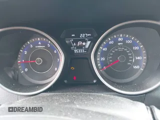 2014 Hyundai Elantra z VIN KMHDH6AH7EU025555, wystawiony jako IAAI lot #42080211 z przebiegiem 95 333 mil mil oraz . Historia ofert i sprzedaży dostępna na DreamBid. Obrazek 7.