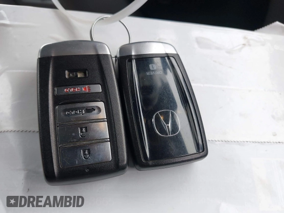 2020 Acura MDX z VIN 5J8YD4H36LL043713, wystawiony jako IAAI lot #42489580 z przebiegiem 33 042 mil mil oraz . Historia ofert i sprzedaży dostępna na DreamBid. Obrazek 11.