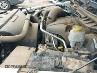 2019 Ram 1500 Tradesman z VIN 1C6RR6FT4KS742093, wystawiony jako IAAI lot #43093868 z przebiegiem 183 824 mil mil oraz . Historia ofert i sprzedaży dostępna na DreamBid. Obrazek 20.