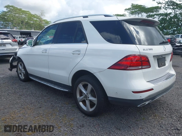 2018 Mercedes-Benz GLE 350 z VIN 4JGDA5JB8JB019215, wystawiony jako IAAI lot #42121309 z przebiegiem 52 211 mil mil oraz . Historia ofert i sprzedaży dostępna na DreamBid. Obrazek 3.
