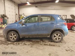 2015 Chevrolet Trax LS with VIN KL7CJPSBXFB199277, listed as a IAAI auction lot 41412214 with 147,216 mi miles. Bid and sale history available at carsss.com. Image 15.