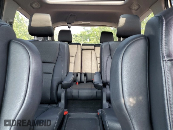 2019 Honda Pilot Elite with VIN 5FNYF6H09KB041935, listed as a Copart auction lot 60530515 with 57,526 mi miles and Salvage title. Bid and sale history available at DreamBid. Image 10.