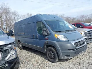 2019 Ram ProMaster Cargo with VIN 3C6URVJG1KE560157, listed as a IAAI auction lot 41654566 with 151,565 mi miles. Bid and sale history available at carsss.com. Image 1.