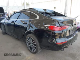 2021 BMW 2 Series 228i xDrive z VIN WBA73AK05M7G55714, wystawiony jako IAAI lot #42096309 z przebiegiem 62 320 mil mil oraz . Historia ofert i sprzedaży dostępna na DreamBid. Obrazek 3.
