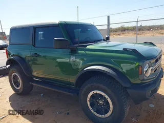 2023 Ford Bronco с VIN 1FMDE5CP6PLB96281, выставлен на аукционе IAAI как лот 41947941 с пробегом 23 932 миль миль и . История ставок и продаж доступна на DreamBid. Изображение 14.