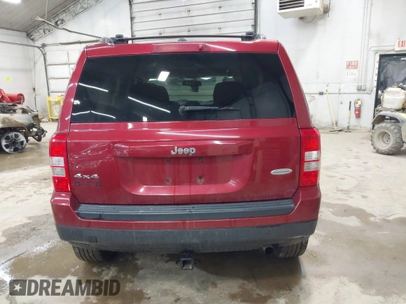2017 Jeep Patriot High Altitude with VIN 1C4NJRFB1HD159078, listed as a IAAI auction lot 41998941 with 102,194 mi miles. Bid and sale history available at carsss.com. Image 16.