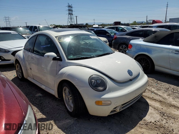 2001 Volkswagen Beetle GLX z VIN 3VWDD21C71M435250, wystawiony jako Copart lot #65546334 z przebiegiem 189 542 mil mil oraz Szkoda całkowita • Salvage title. Historia ofert i sprzedaży dostępna na DreamBid. Obrazek 4.