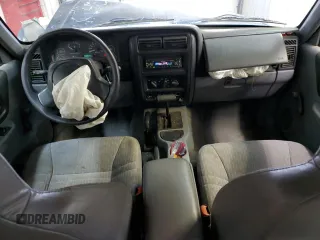 1997 Jeep Cherokee SE with VIN 1J4FJ28S1VL582070, listed as a Copart auction lot 43194435 with 192,534 mi miles and Salvage Title. Bid and sale history available at carsss.com. Image 8.