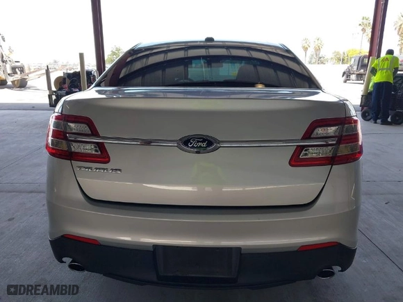 2018 Ford Taurus SE with VIN 1FAHP2D86JG136741, listed as a IAAI auction lot 42044423 with 140,773 mi miles. Bid and sale history available at carsss.com. Image 16.