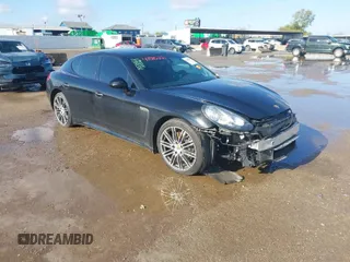 2015 Porsche Panamera 4 с VIN WP0AA2A75FL006327, выставлен на аукционе IAAI как лот 41085221 с пробегом 118 990 миль миль и . История ставок и продаж доступна на DreamBid. Изображение 1.