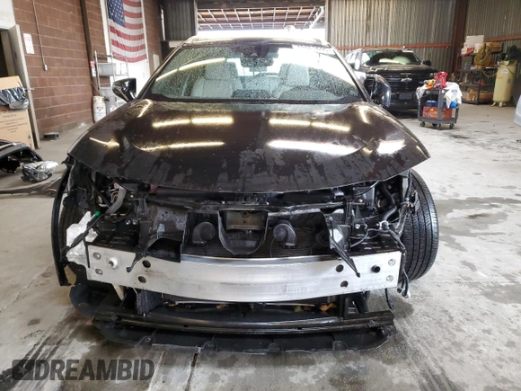 2024 Lexus UX with VIN JTHX6JBH5R2171624, listed as a Copart auction lot 48083695 with 4,231 mi miles and Salvage Title. Bid and sale history available at carsss.com. Image 5.