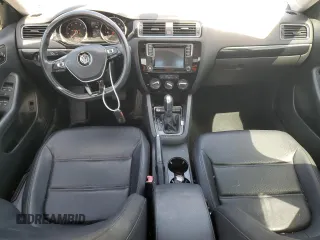 2016 Volkswagen Jetta SEL with VIN 3VWL07AJ9GM221419, listed as a Copart auction lot 52764145 with 235,301 mi miles and Clean title. Bid and sale history available at DreamBid. Image 8.