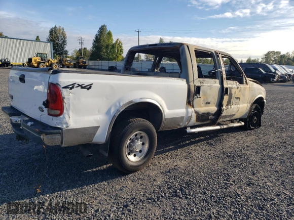 2000 Ford Super Duty F-250 XL with VIN 1FTNW21S9YEC44065, listed as a Copart auction lot 71174294 with 0 mi miles and Salvage Title. Bid and sale history available at carsss.com. Image 3.