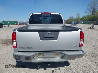 2014 Nissan Frontier SV with VIN 1N6AD0ERXEN720686, listed as a IAAI auction lot 42085114 with 275,745 mi miles and . Bid and sale history available at DreamBid. Image 16.