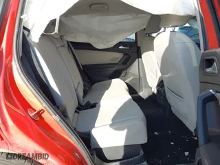 2019 Volkswagen Tiguan SE with VIN 3VV2B7AX5KM109109, listed as a IAAI auction lot 41768355 with 128,942 mi miles. Bid and sale history available at carsss.com. Image 8.
