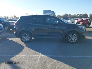 2017 Hyundai Tucson SE with VIN KM8J23A42HU277007, listed as a IAAI auction lot 41347764 with 70,472 mi miles and . Bid and sale history available at DreamBid. Image 12.