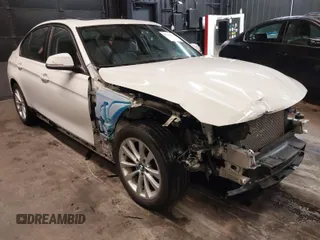 2017 BMW 3 Series 320i xDrive с VIN WBA8A3C52HK691523, выставлен на аукционе IAAI как лот 41966796 с пробегом 76 276 миль миль и . История ставок и продаж доступна на DreamBid. Изображение 1.
