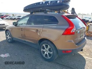 2012 Volvo XC60 3.0L с VIN YV4902DZ6C2237612, выставлен на аукционе IAAI как лот 42421249 с пробегом 179 001 миль миль и . История ставок и продаж доступна на DreamBid. Изображение 3.
