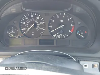 2001 BMW 5 Series 525i z VIN WBADT43411GX24655, wystawiony jako IAAI lot #42313493 z przebiegiem Nie podano mil oraz . Historia ofert i sprzedaży dostępna na DreamBid. Obrazek 7.