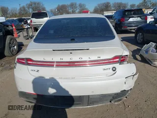 2017 Lincoln MKZ Reserve z VIN 3LN6L5EC6HR632221, wystawiony jako IAAI lot #41369444 z przebiegiem 96 118 mil mil oraz . Historia ofert i sprzedaży dostępna na DreamBid. Obrazek 17.