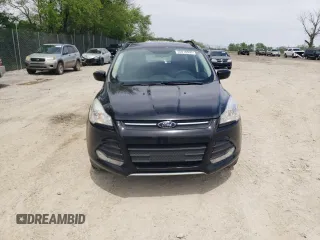 2016 Ford Escape SE with VIN 1FMCU9GX4GUC09491, listed as a Copart auction lot 55818555 with 133,900 mi miles and Clean Title. Bid and sale history available at DreamBid. Image 5.
