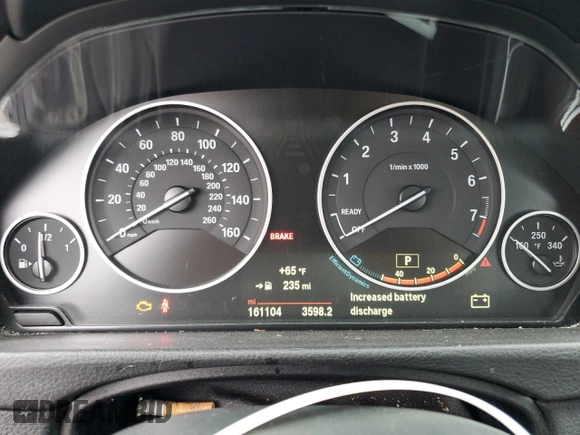 2015 BMW 3 Series 328i xDrive with VIN WBA3B3C53FF546682, listed as a Copart auction lot 62688285 with 161,104 mi miles and Clean title. Bid and sale history available at DreamBid. Image 9.