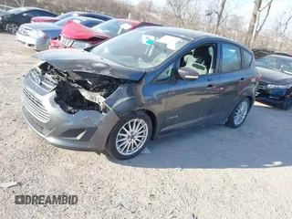 2016 Ford C-Max SE with VIN 1FADP5AU6GL116636, listed as a IAAI auction lot 41369977 with Not Provided miles and . Bid and sale history available at DreamBid. Image 2.