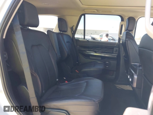 2018 Ford Expedition Platinum with VIN 1FMJU1LT7JEA44453, listed as a IAAI auction lot 41768729 with 87,951 mi miles and . Bid and sale history available at DreamBid. Image 8.