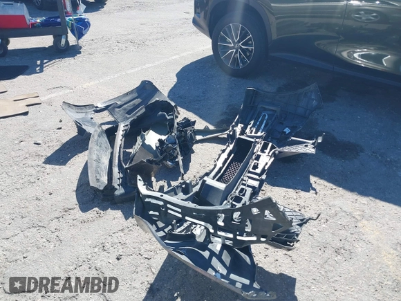 2012 Mercedes-Benz R 350 with VIN 4JGCB5HEXCA146176, listed as a IAAI auction lot 41442159 with 120,922 mi miles and . Bid and sale history available at DreamBid. Image 12.