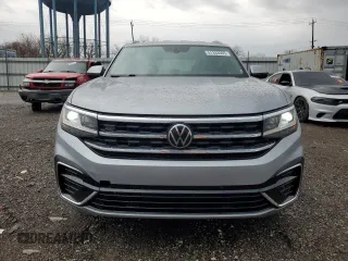 2021 Volkswagen Atlas SE with VIN 1V2NE2CA7MC211044, listed as a Copart auction lot 51333565 with 38,705 mi miles and Salvage title. Bid and sale history available at DreamBid. Image 5.