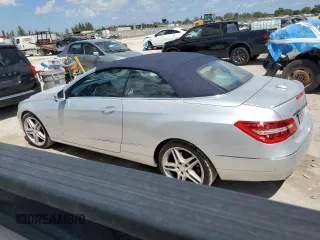 2012 Mercedes-Benz E 350 with VIN WDDKK5KF9CF161293, listed as a Copart auction lot 50948185 with 68,528 mi miles and Salvage Title. Bid and sale history available at DreamBid. Image 2.