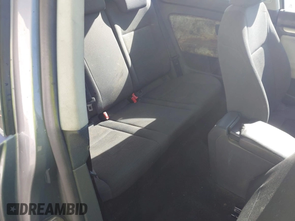 2007 Volkswagen Rabbit with VIN WVWBS71K17W231508, listed as a IAAI auction lot 41323850 with 176,544 mi miles and . Bid and sale history available at DreamBid. Image 8.